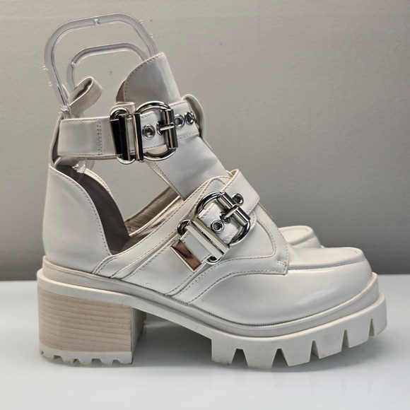 Jeffrey Campbell Platform Lug Sole Boots 10M White Cut Out Buckle Grunge Goth - Picture 1 of 13